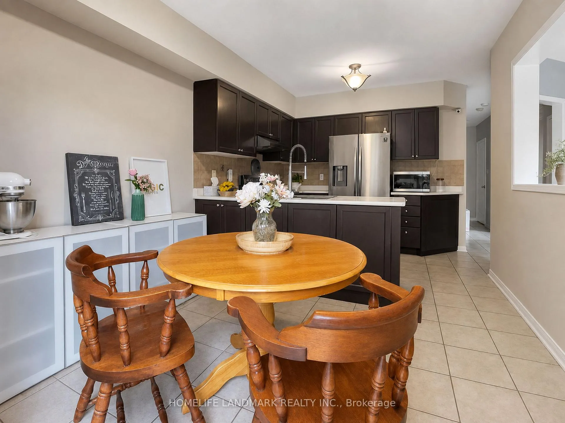Photo 13 of 79 Jordanray Boulevard W, Newmarket, Summerhill Estates — HOMEH