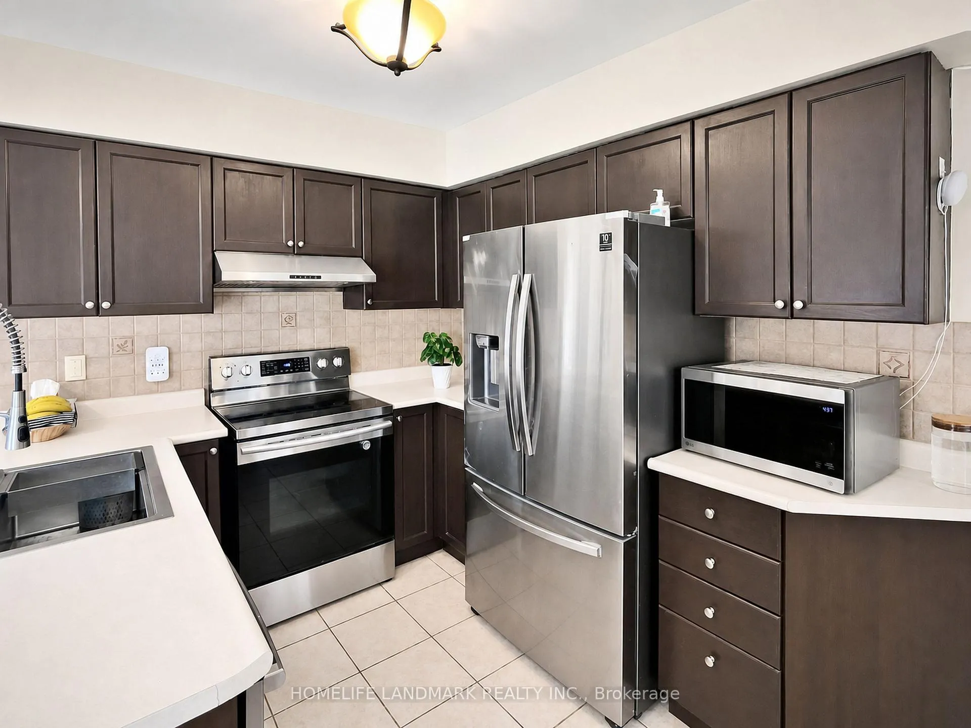 Photo 17 of 79 Jordanray Boulevard W, Newmarket, Summerhill Estates — HOMEH