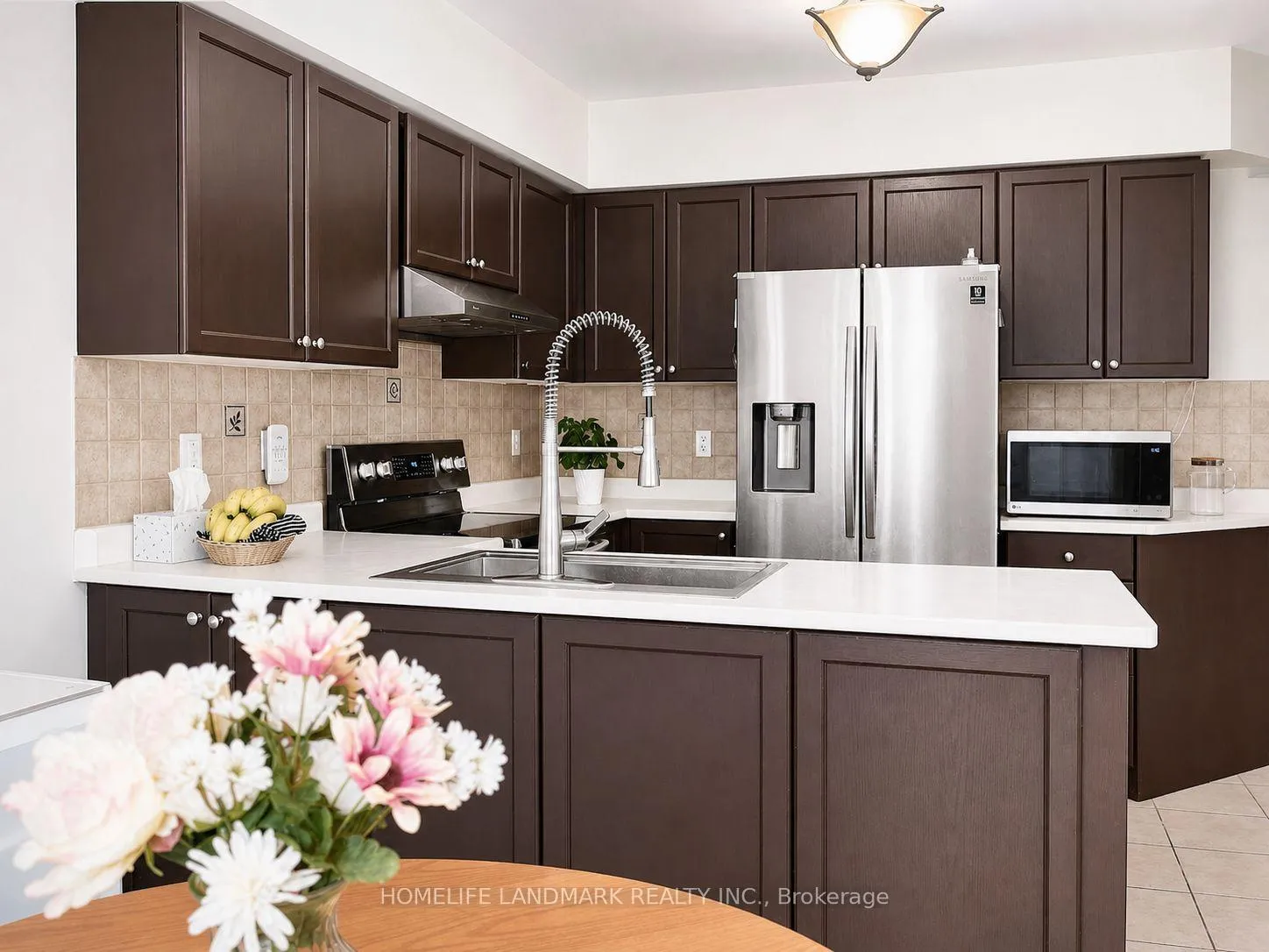 Photo 18 of 79 Jordanray Boulevard W, Newmarket, Summerhill Estates — HOMEH