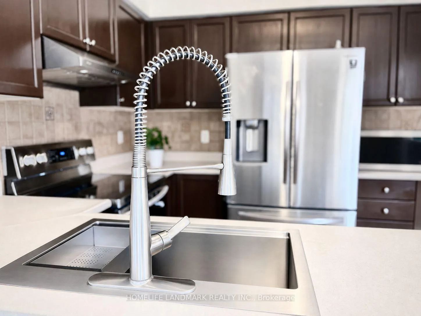 Photo 19 of 79 Jordanray Boulevard W, Newmarket, Summerhill Estates — HOMEH