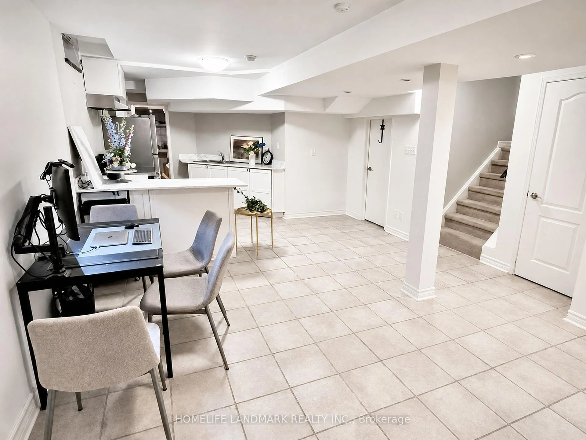 Photo 44 of 79 Jordanray Boulevard W, Newmarket, Summerhill Estates — HOMEH