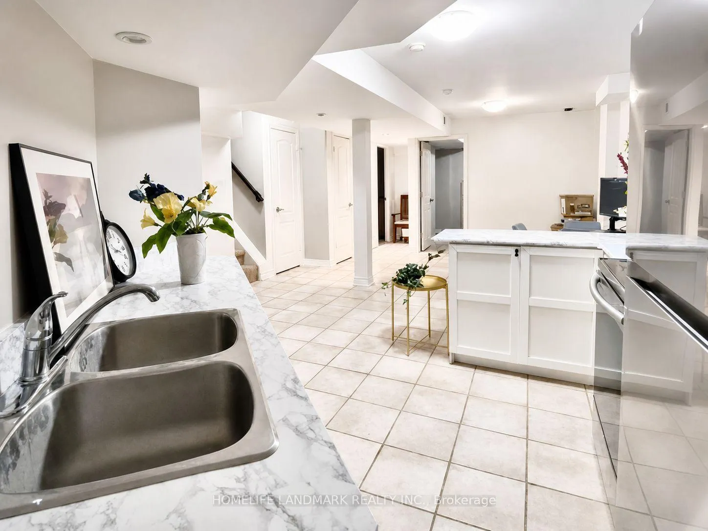Photo 45 of 79 Jordanray Boulevard W, Newmarket, Summerhill Estates — HOMEH