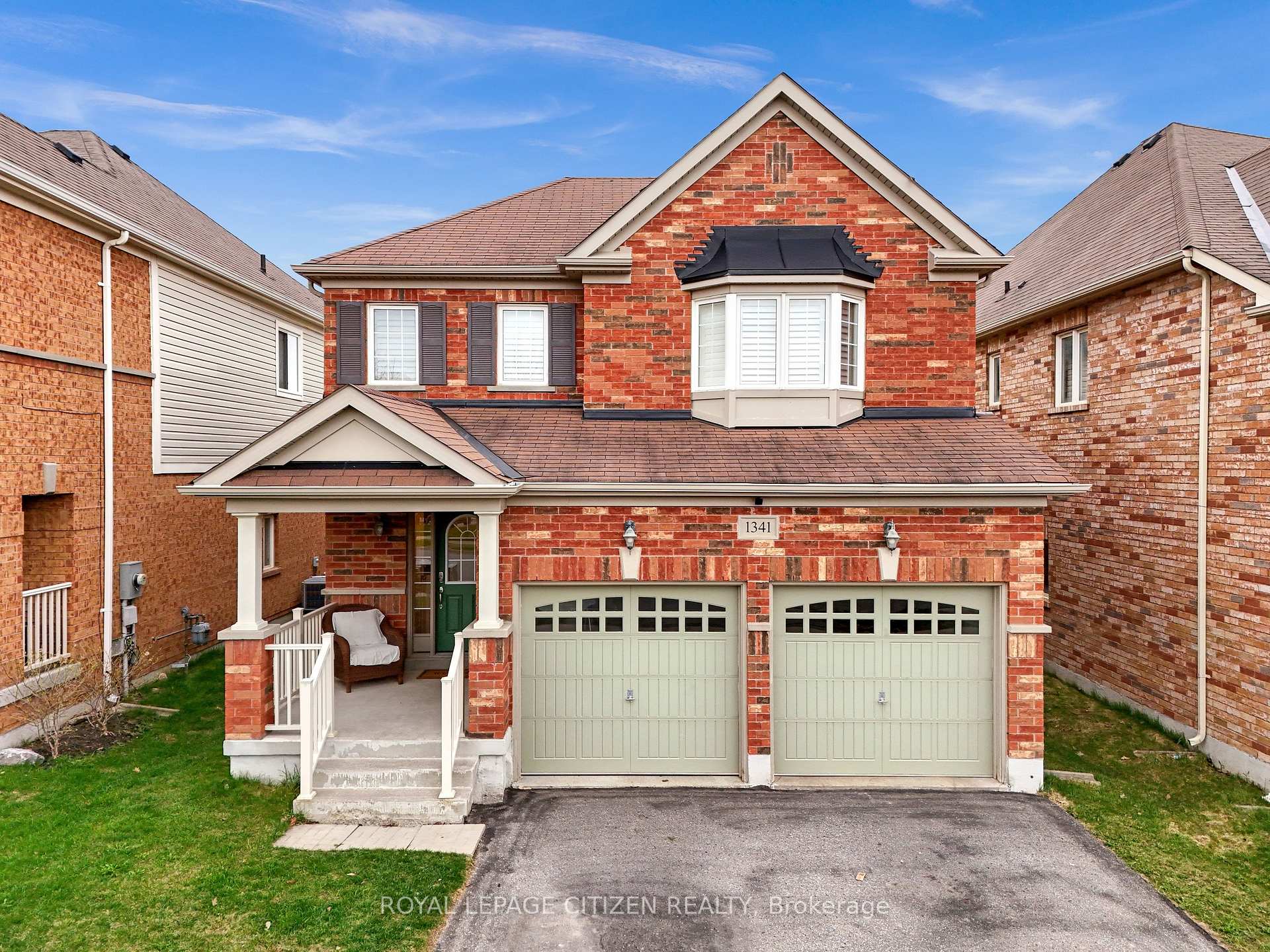 Photo 2 of 1341 Woodstream Avenue, Oshawa, Taunton — HOMEH
