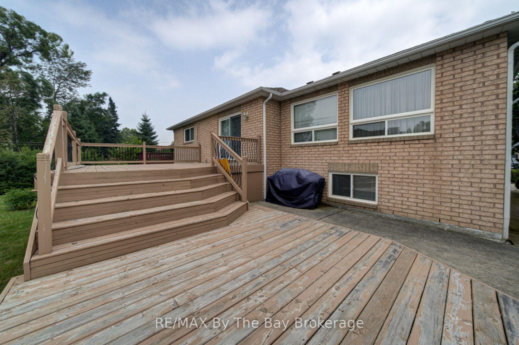 Photo 33 of 452 Ramblewood Drive, Wasaga Beach — HOMEH