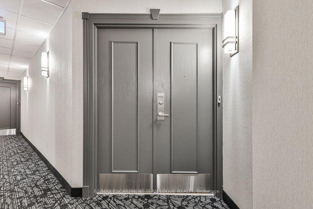 Photo 9 of Unit PH705, 2085 Amherst Heights Drive, Burlington, Brant Hills — HOMEH
