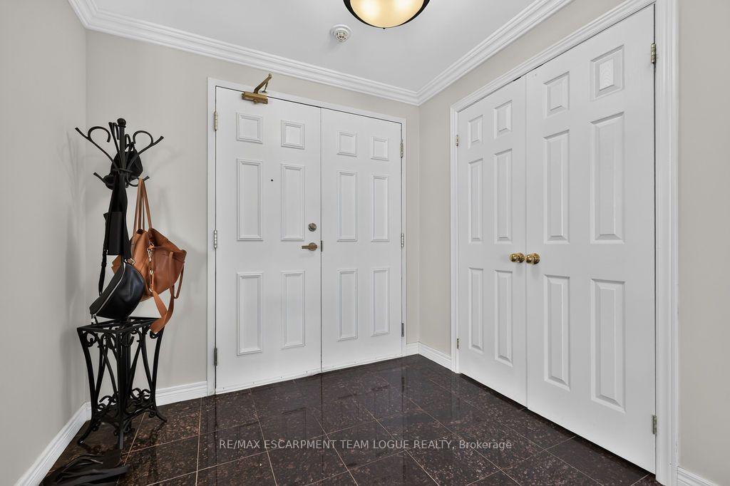 Photo 10 of Unit PH705, 2085 Amherst Heights Drive, Burlington, Brant Hills — HOMEH