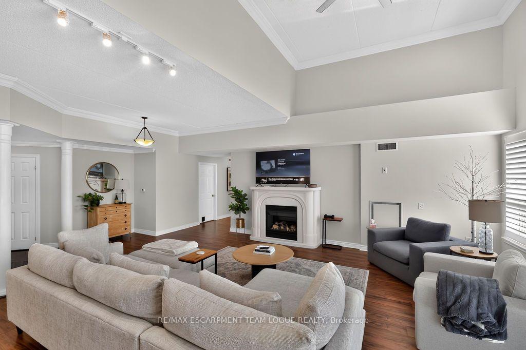 Photo 15 of Unit PH705, 2085 Amherst Heights Drive, Burlington, Brant Hills — HOMEH
