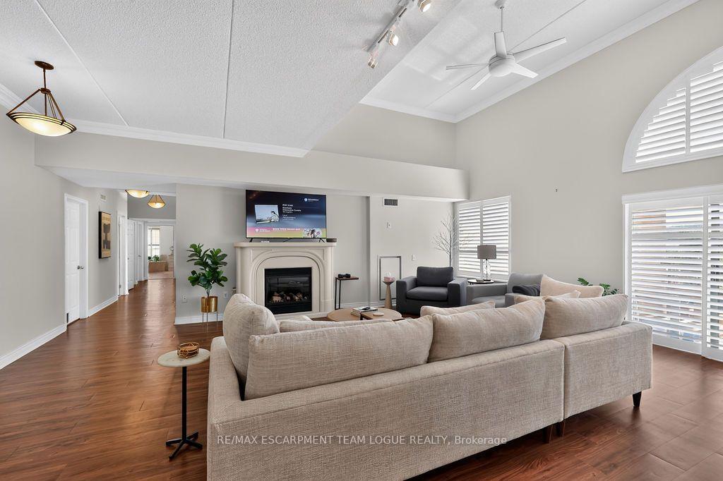 Photo 16 of Unit PH705, 2085 Amherst Heights Drive, Burlington, Brant Hills — HOMEH