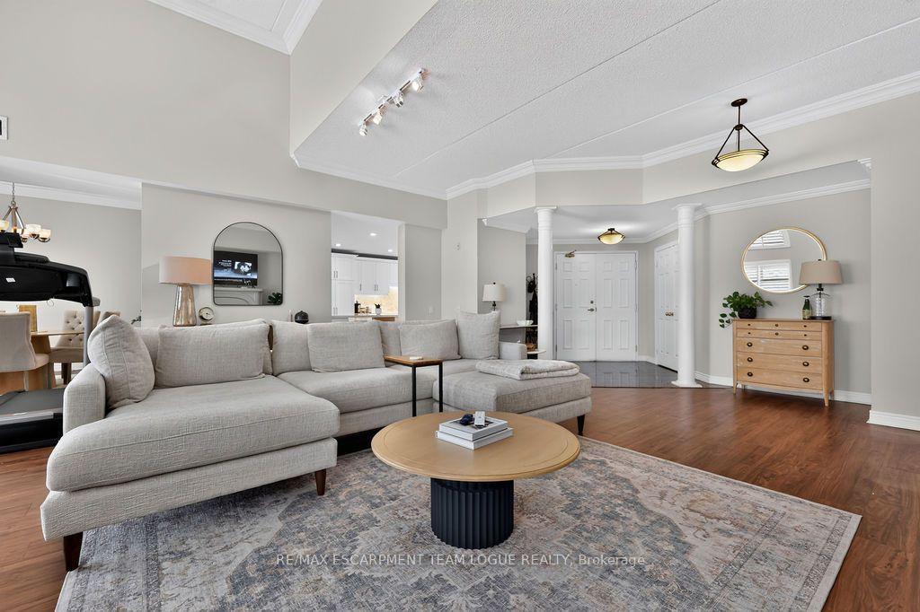Photo 18 of Unit PH705, 2085 Amherst Heights Drive, Burlington, Brant Hills — HOMEH