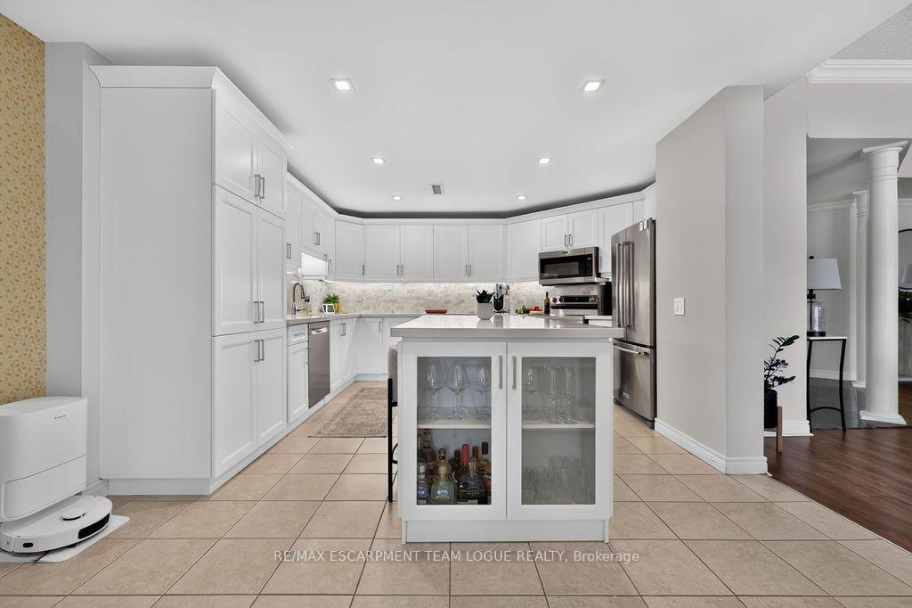 Photo 20 of Unit PH705, 2085 Amherst Heights Drive, Burlington, Brant Hills — HOMEH