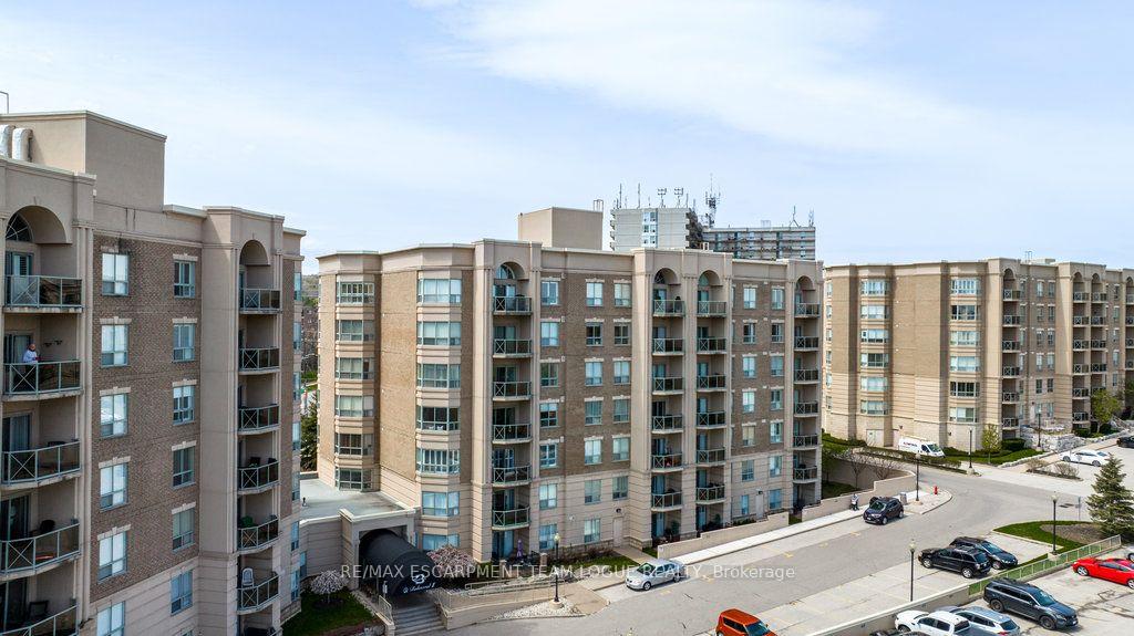 Photo 45 of Unit PH705, 2085 Amherst Heights Drive, Burlington, Brant Hills — HOMEH