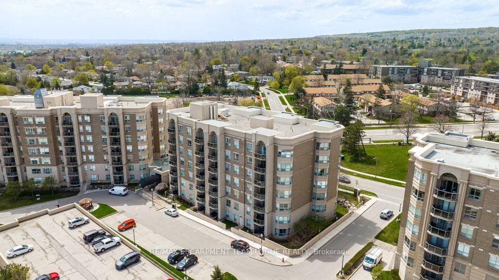 Photo 46 of Unit PH705, 2085 Amherst Heights Drive, Burlington, Brant Hills — HOMEH