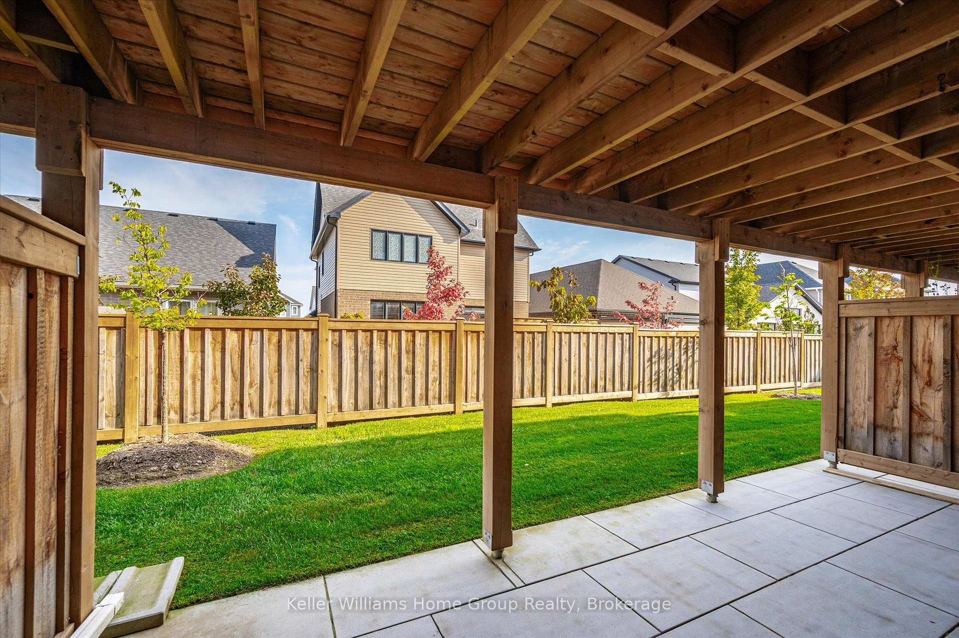 Photo 11 of 27 Hedley Lane, Centre Wellington, Elora/Salem — HOMEH