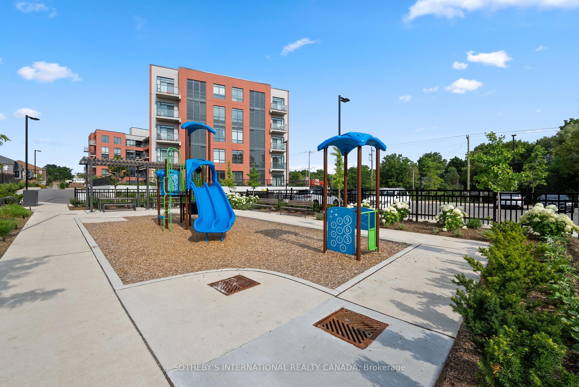 Photo 27 of Unit PH 20, 1010 Dundas Street E, Whitby, Pringle Creek — HOMEH