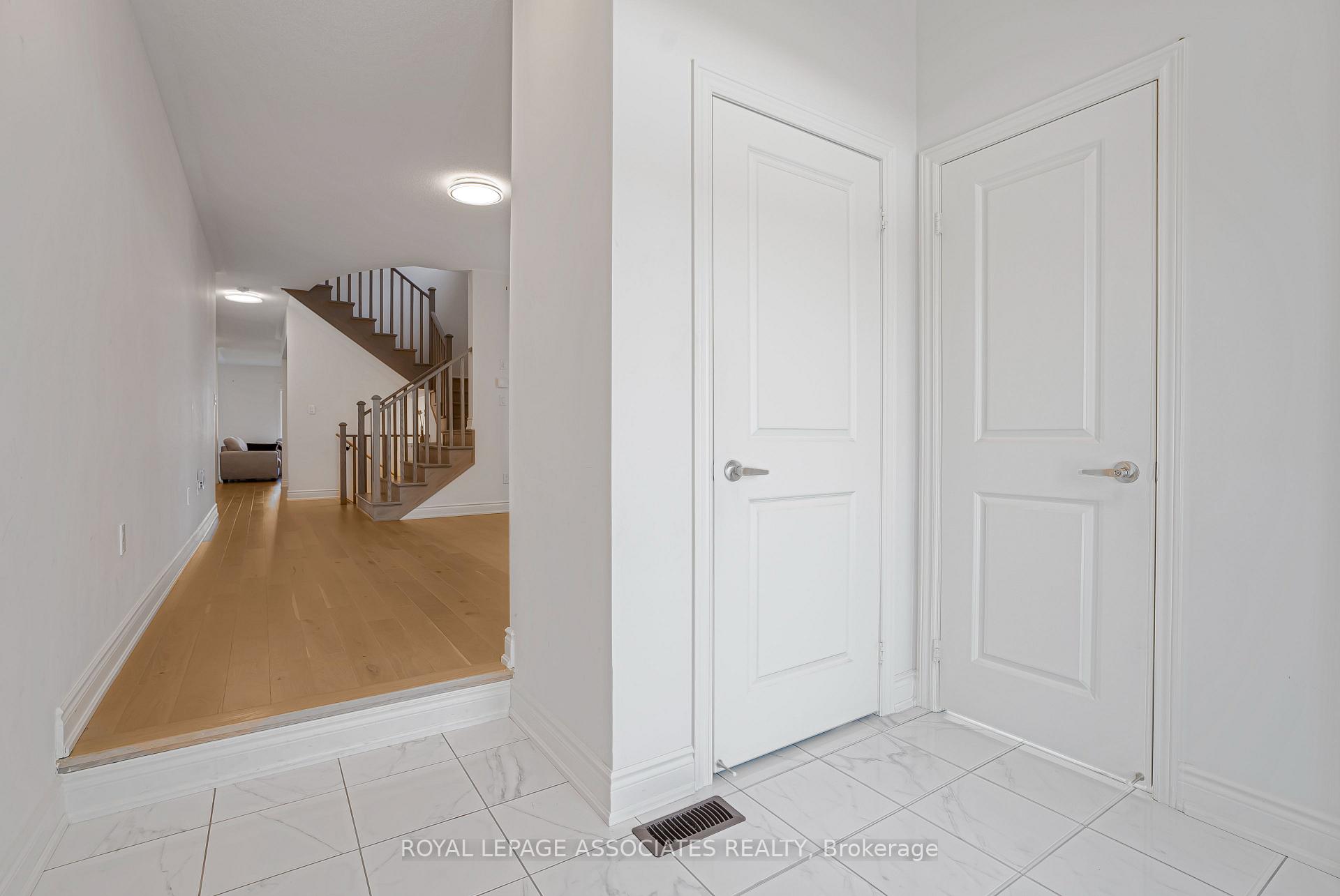 Photo 4 of 2201 Crystal Drive, Oshawa, Kedron — HOMEH