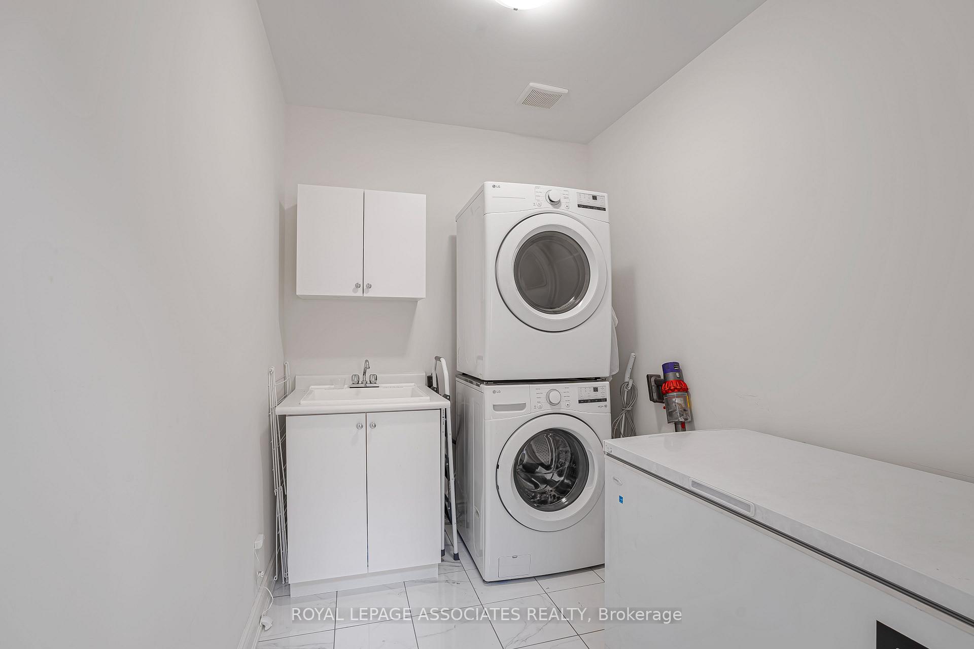 Photo 20 of 2201 Crystal Drive, Oshawa, Kedron — HOMEH