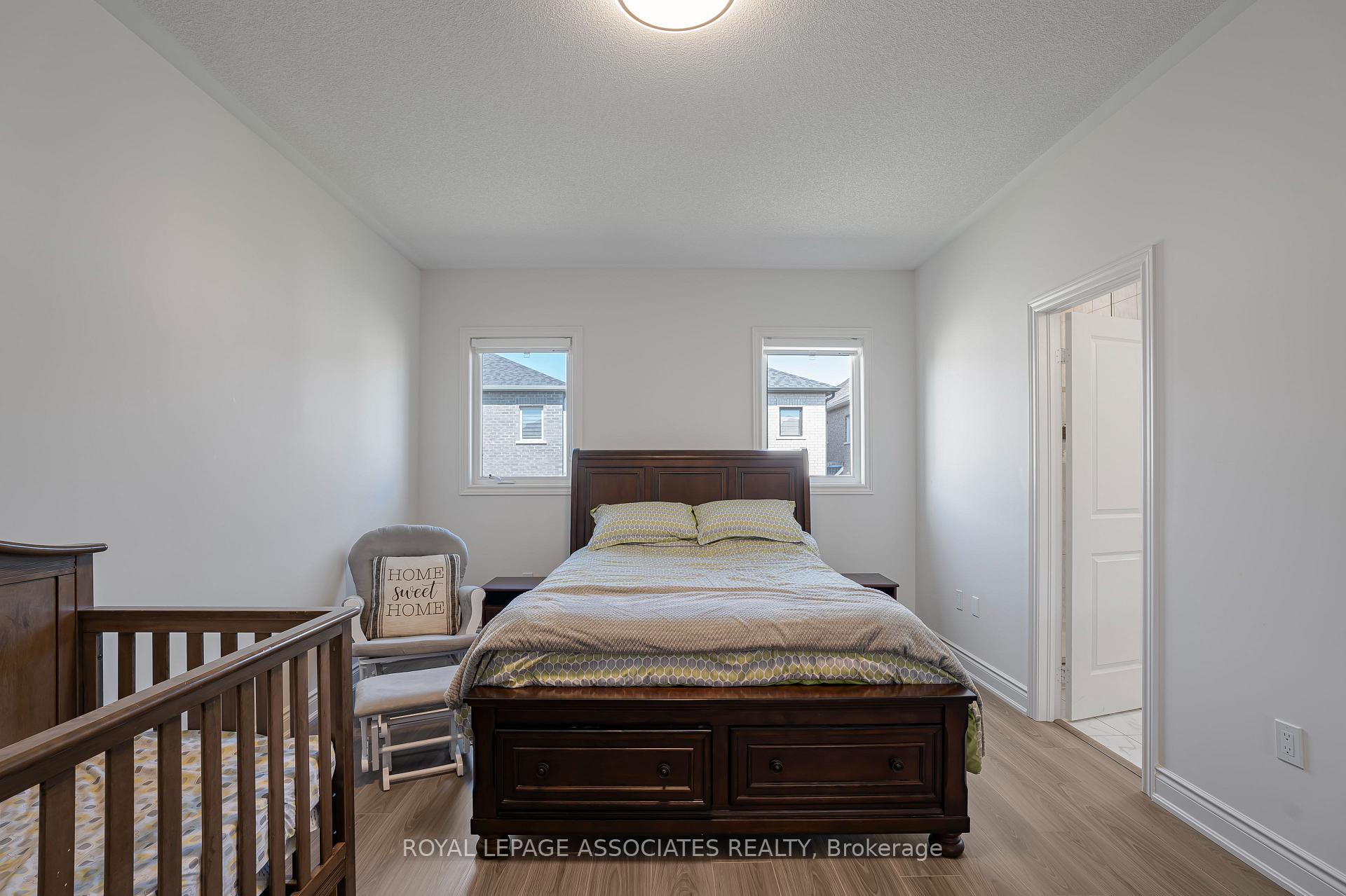 Photo 23 of 2201 Crystal Drive, Oshawa, Kedron — HOMEH