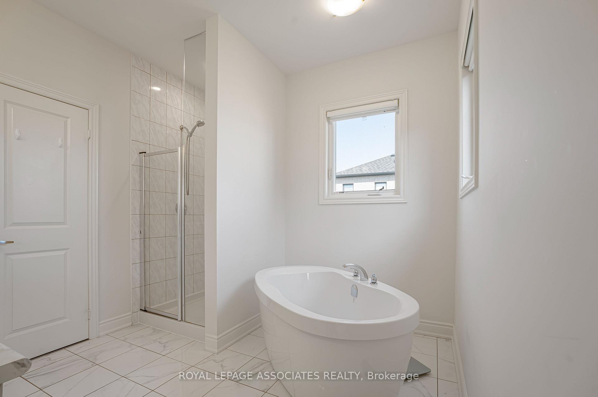 Photo 26 of 2201 Crystal Drive, Oshawa, Kedron — HOMEH