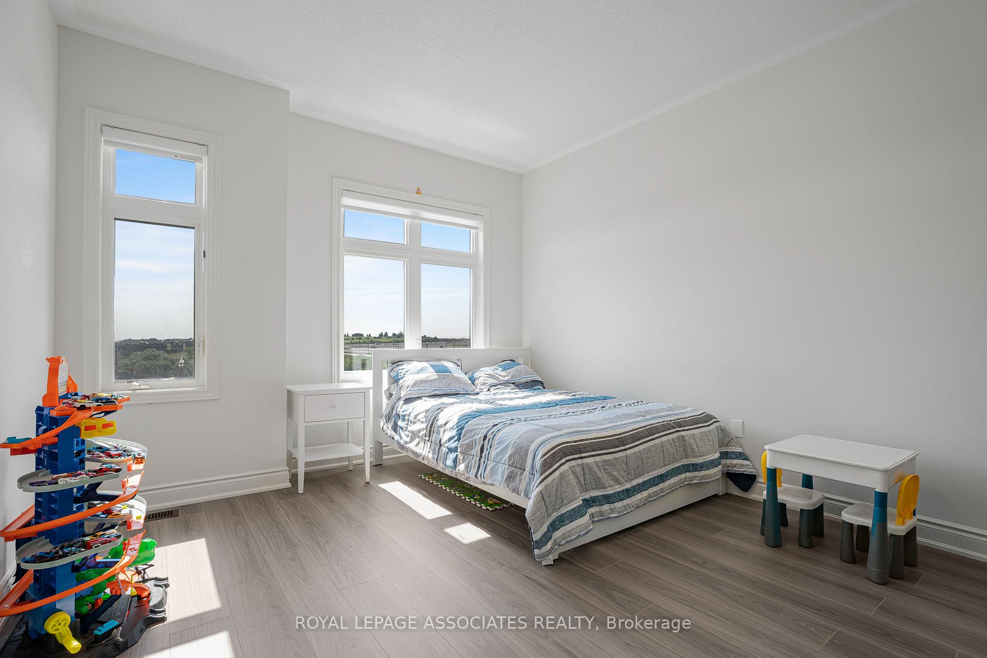 Photo 29 of 2201 Crystal Drive, Oshawa, Kedron — HOMEH