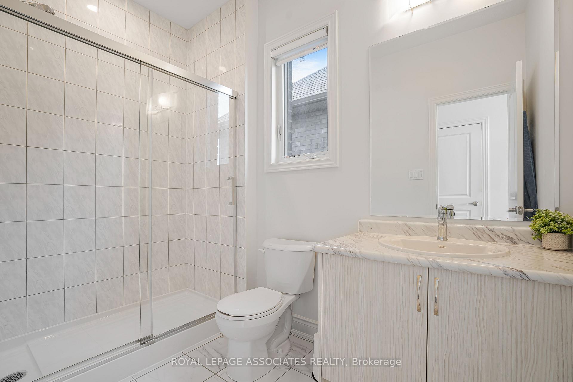 Photo 32 of 2201 Crystal Drive, Oshawa, Kedron — HOMEH