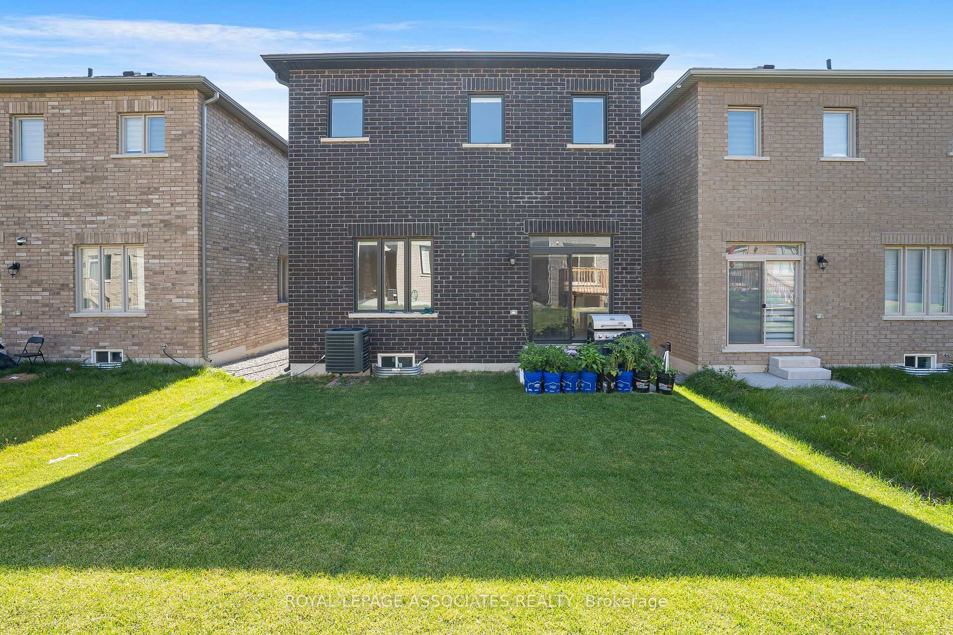 Photo 39 of 2201 Crystal Drive, Oshawa, Kedron — HOMEH