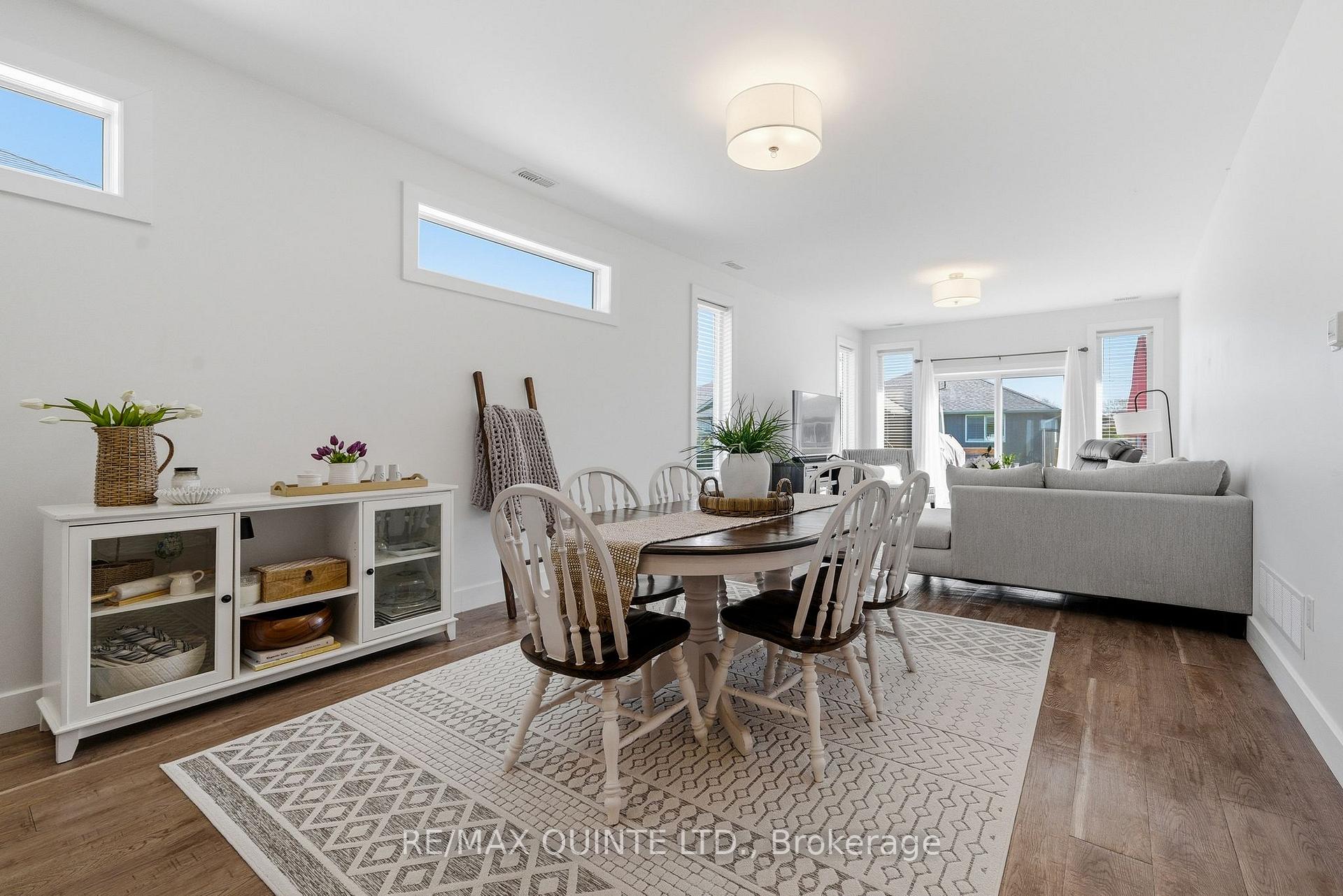 Photo 10 of Unit A & B, 86 Aldersgate Drive, Belleville, Belleville Ward — HOMEH
