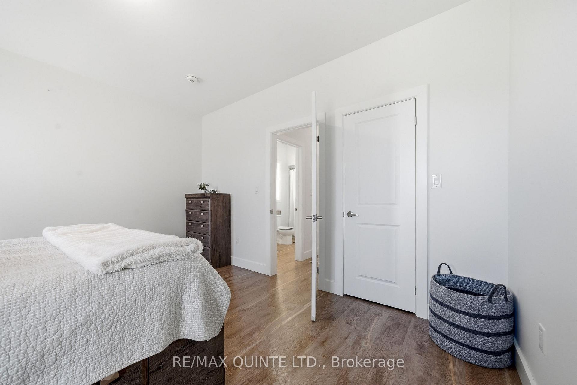 Photo 19 of Unit A & B, 86 Aldersgate Drive, Belleville, Belleville Ward — HOMEH