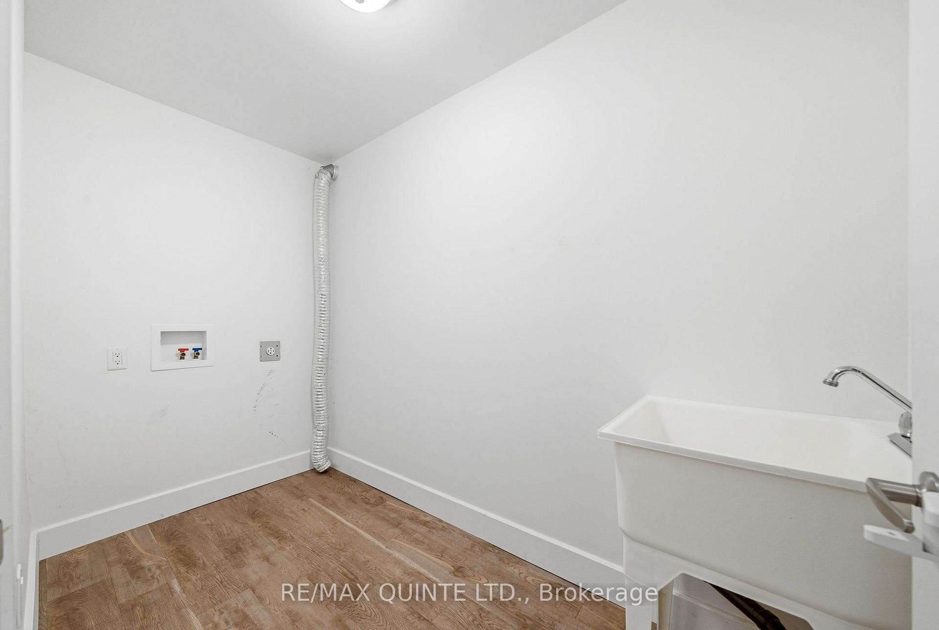 Photo 23 of Unit A & B, 86 Aldersgate Drive, Belleville, Belleville Ward — HOMEH