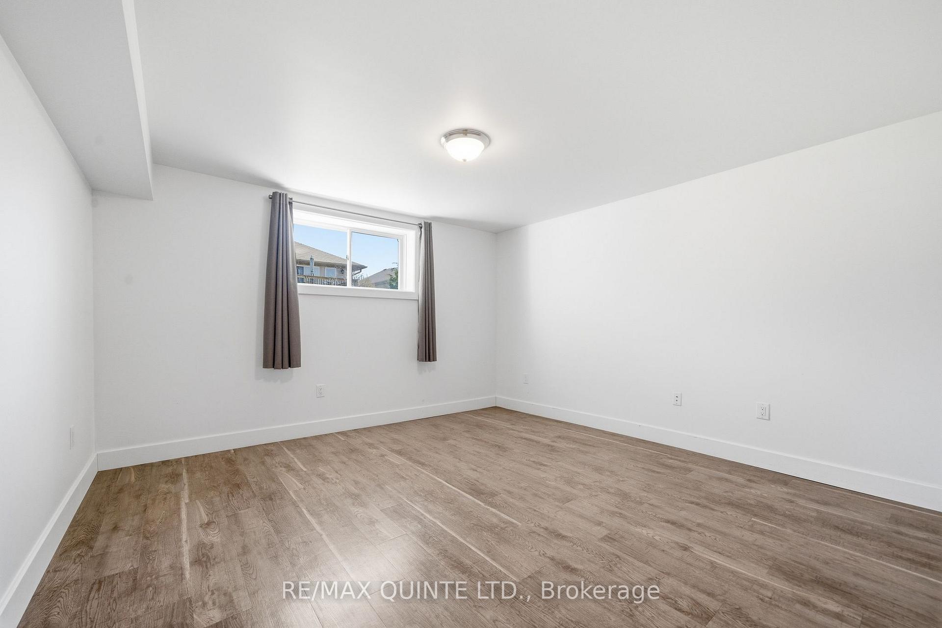 Photo 31 of Unit A & B, 86 Aldersgate Drive, Belleville, Belleville Ward — HOMEH