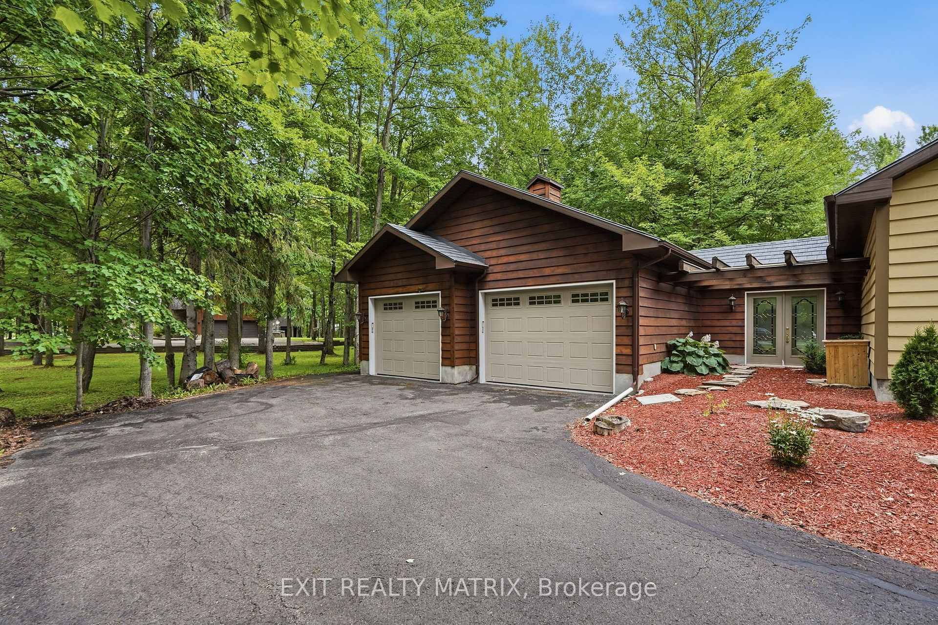 Photo 5 of 1634 Lucien Street, Champlain, L'Orignal — HOMEH