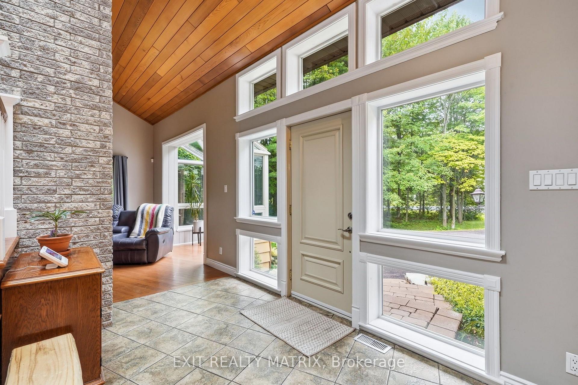 Photo 7 of 1634 Lucien Street, Champlain, L'Orignal — HOMEH