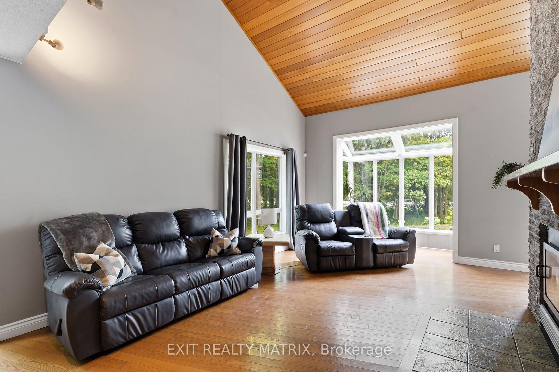 Photo 13 of 1634 Lucien Street, Champlain, L'Orignal — HOMEH
