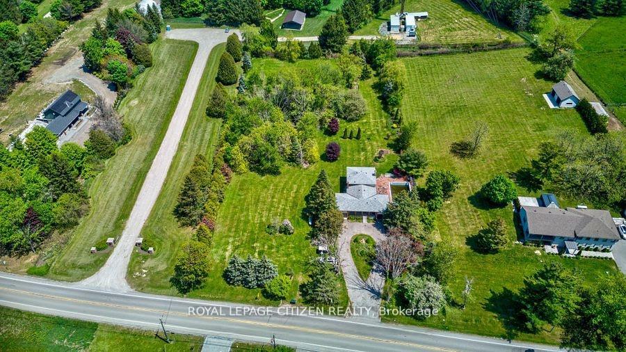 Photo 5 of 14835 Jane Street, King, Rural King — HOMEH