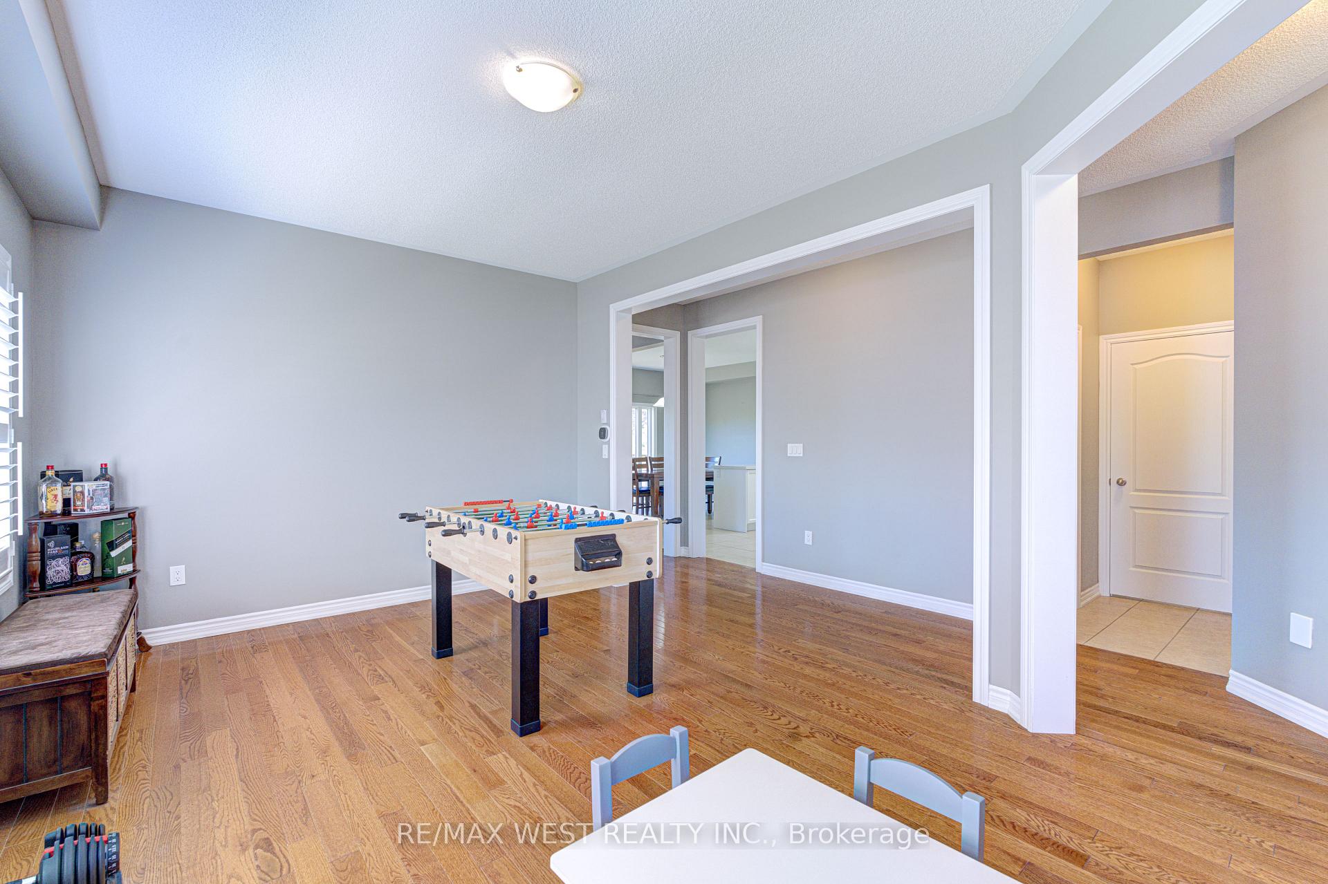 Photo 10 of 108 Decarolis Crescent, Essa, Angus — HOMEH