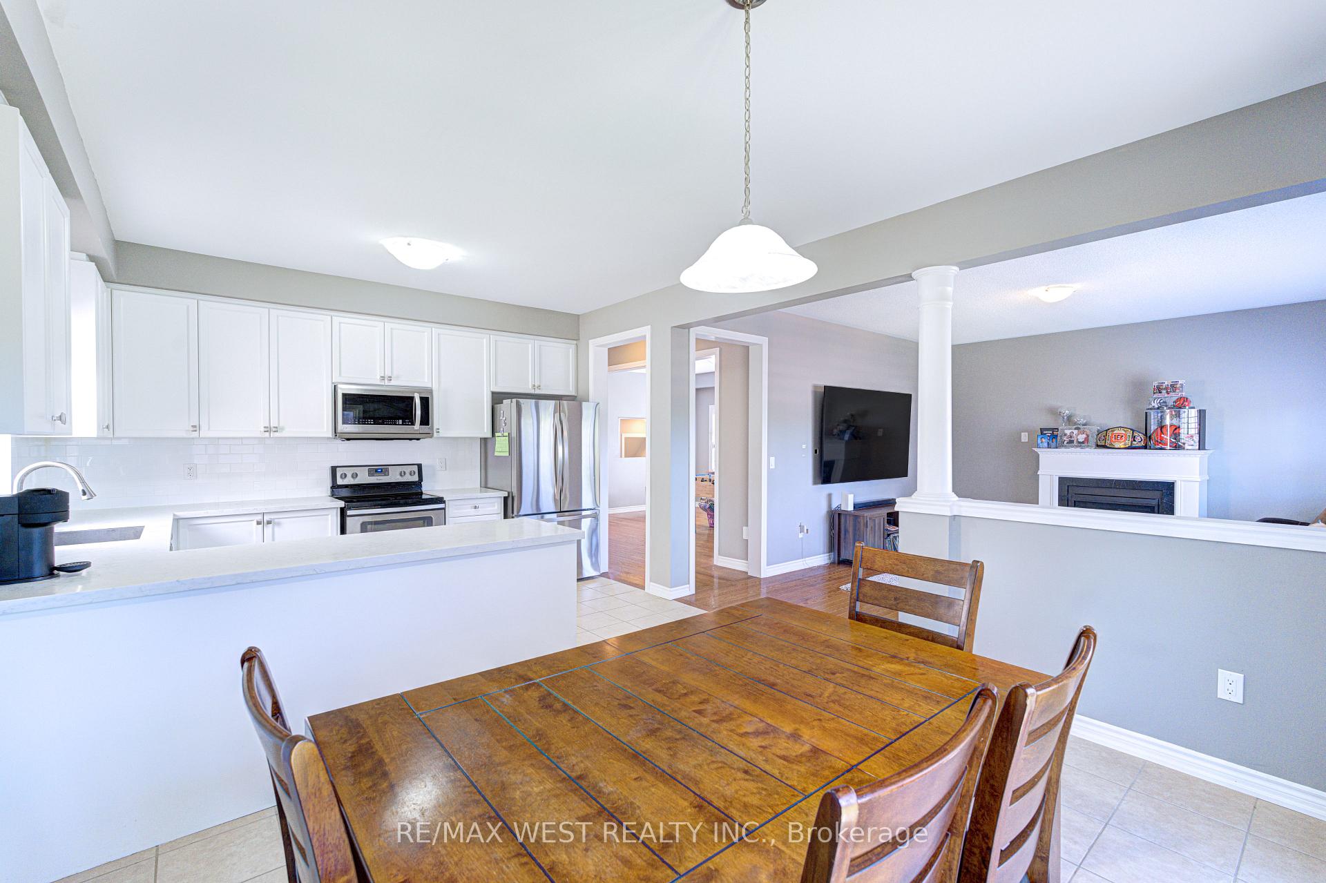 Photo 21 of 108 Decarolis Crescent, Essa, Angus — HOMEH