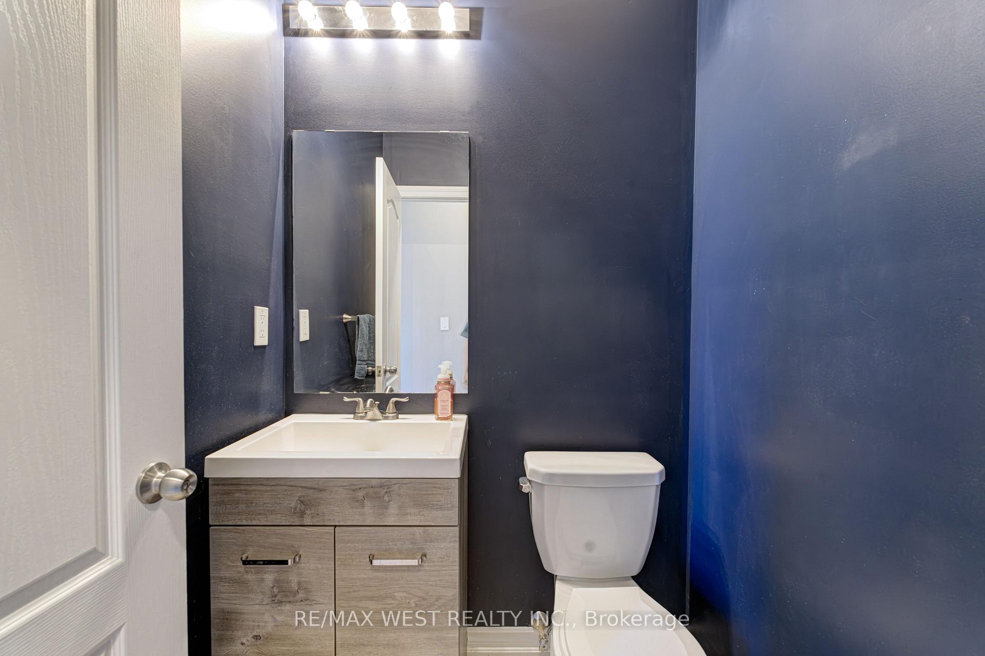 Photo 45 of 108 Decarolis Crescent, Essa, Angus — HOMEH