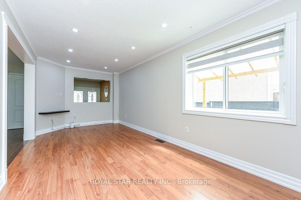 Photo 45 of 118 Tiller Trail, Brampton, Fletcher's Creek Village — HOMEH