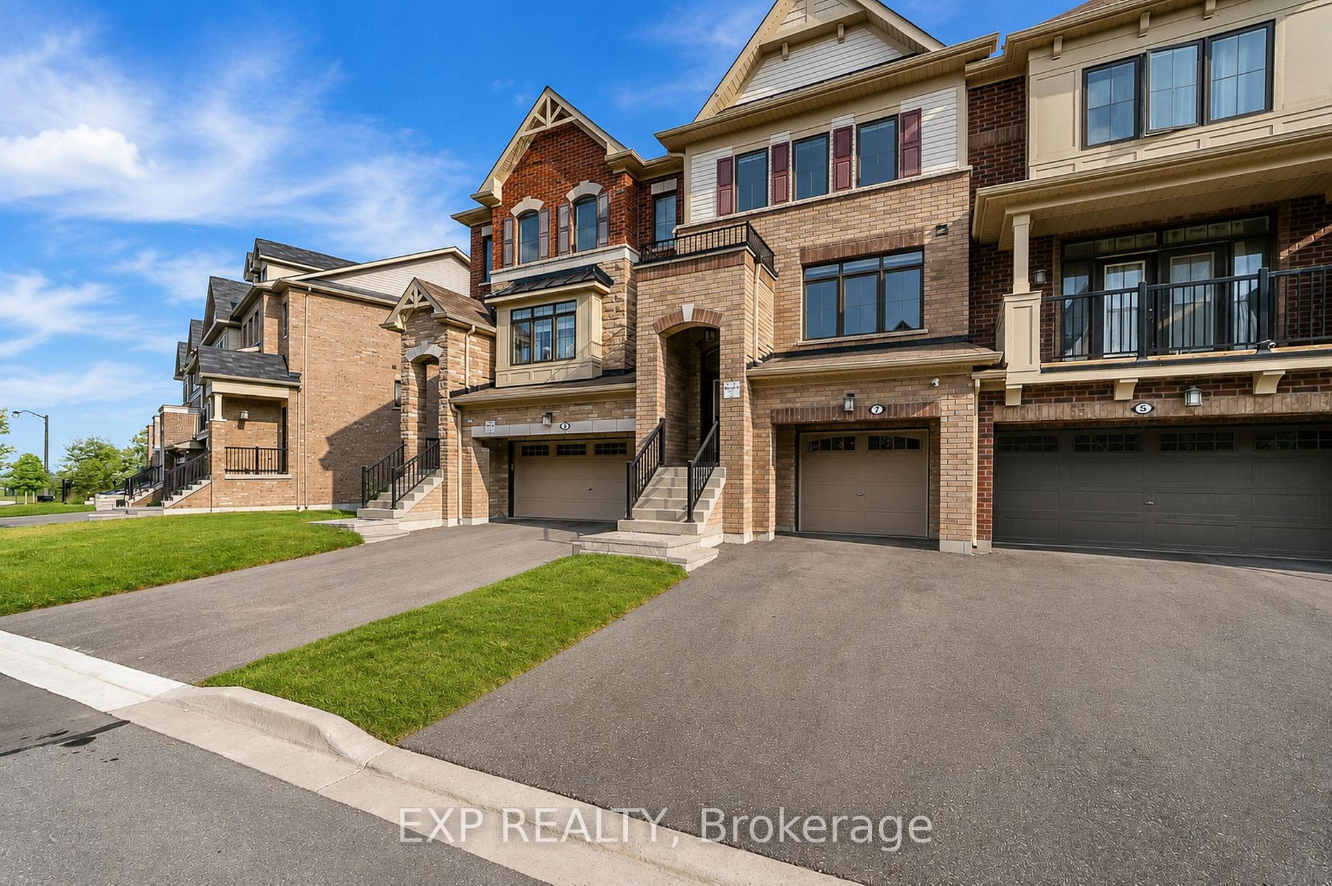 Photo 1 of 7 Delft Drive, Markham, Victoria Square — HOMEH