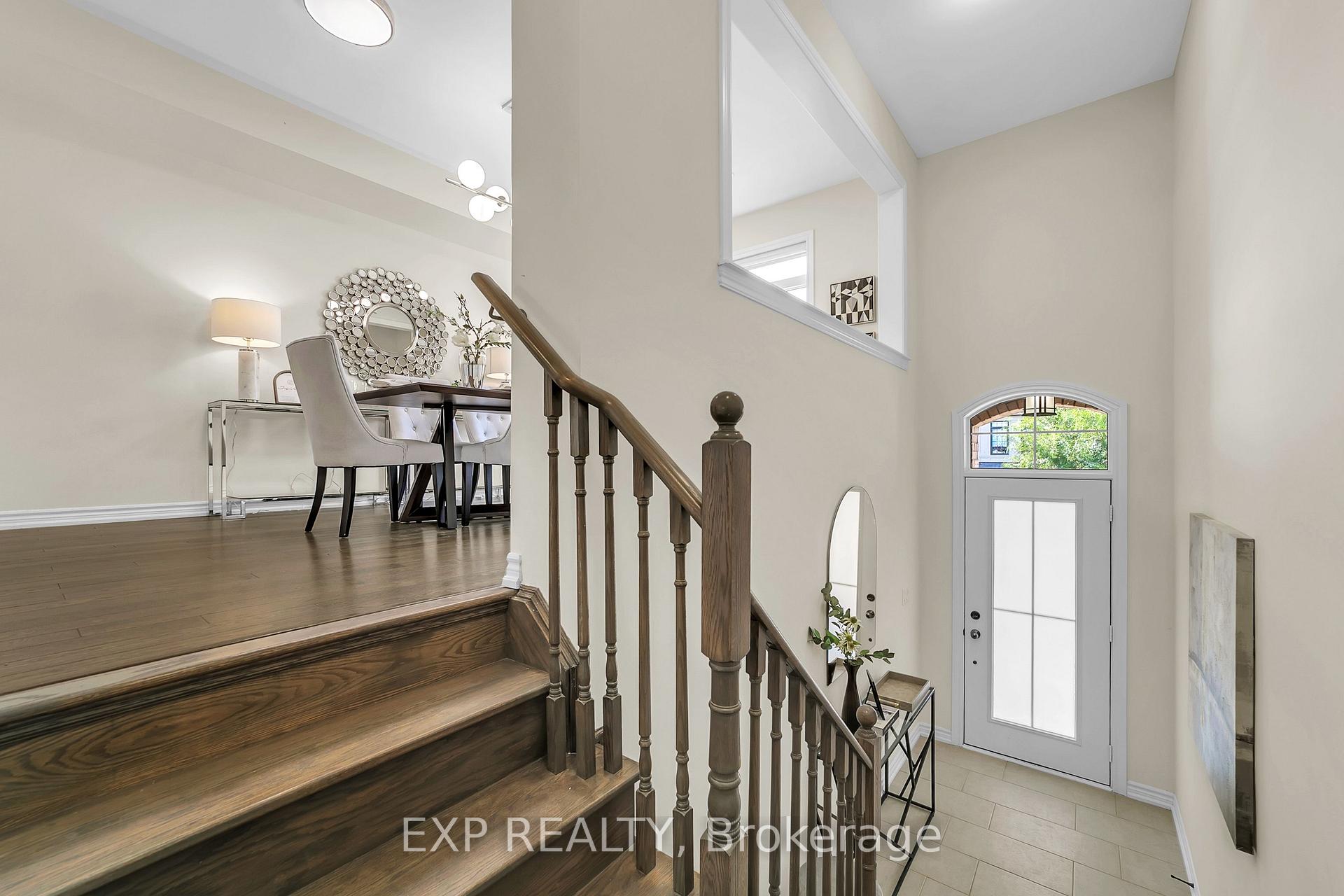 Photo 16 of 7 Delft Drive, Markham, Victoria Square — HOMEH