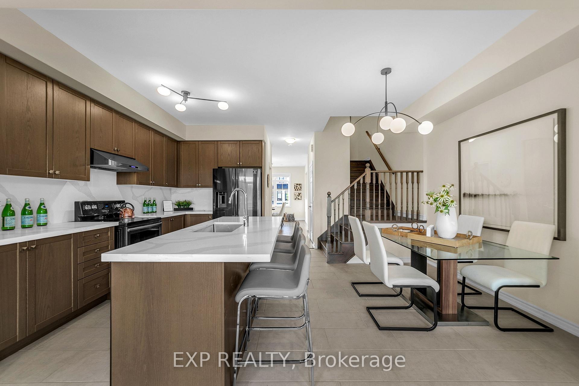 Photo 24 of 7 Delft Drive, Markham, Victoria Square — HOMEH