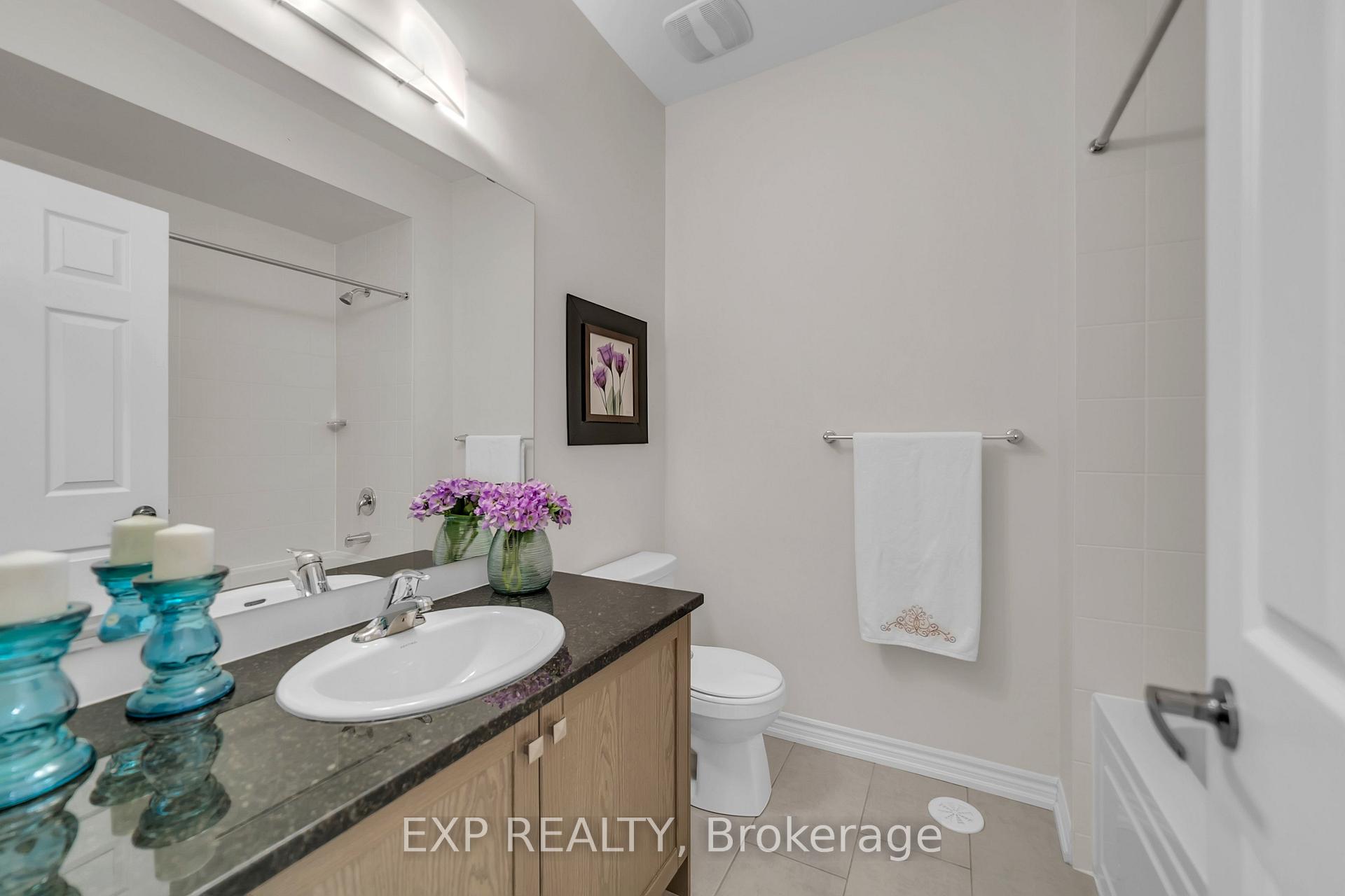 Photo 4 of 7 Delft Drive, Markham, Victoria Square — HOMEH