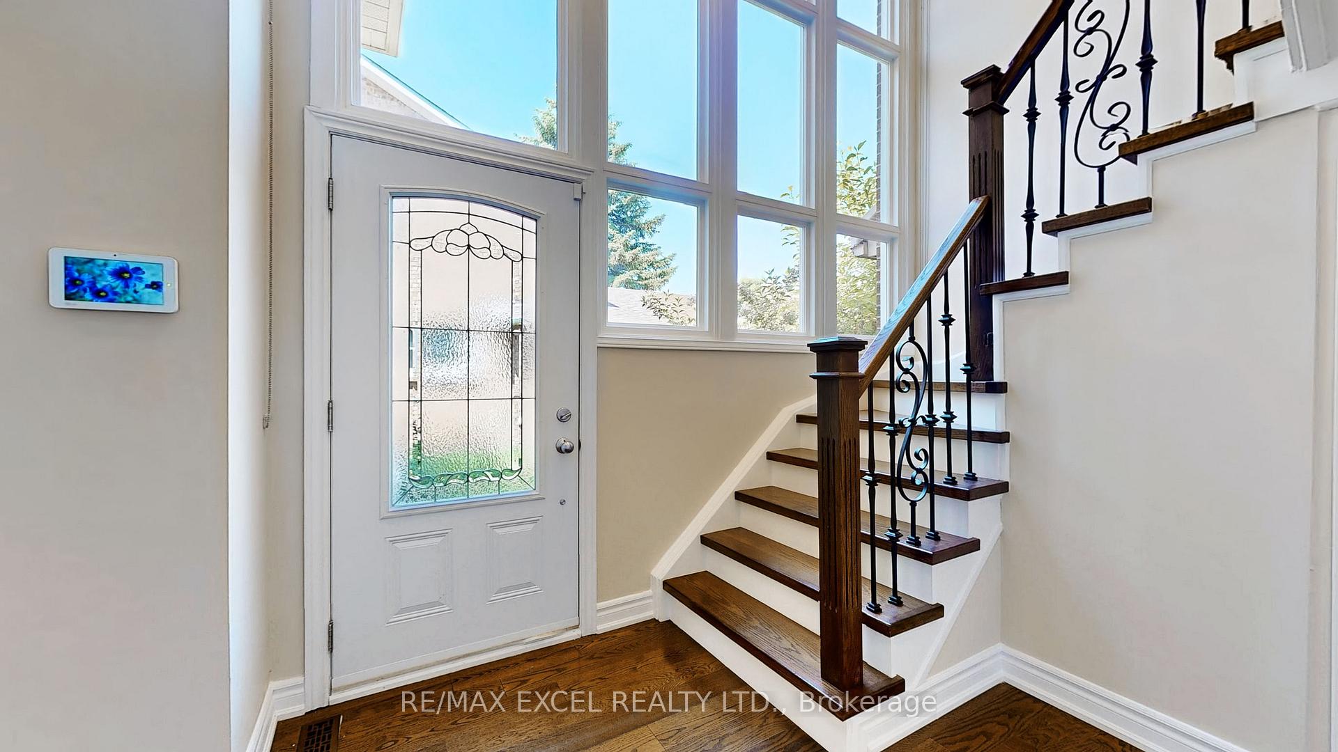 Photo 15 of 10 Alexis Road, Markham, Thornlea — HOMEH