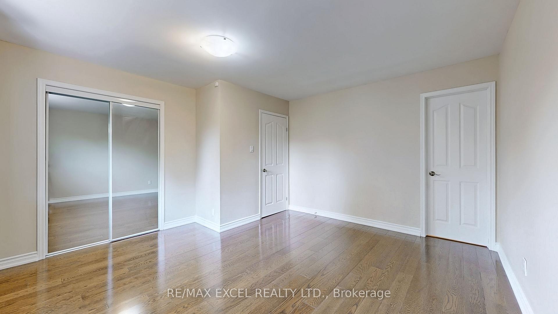 Photo 25 of 10 Alexis Road, Markham, Thornlea — HOMEH