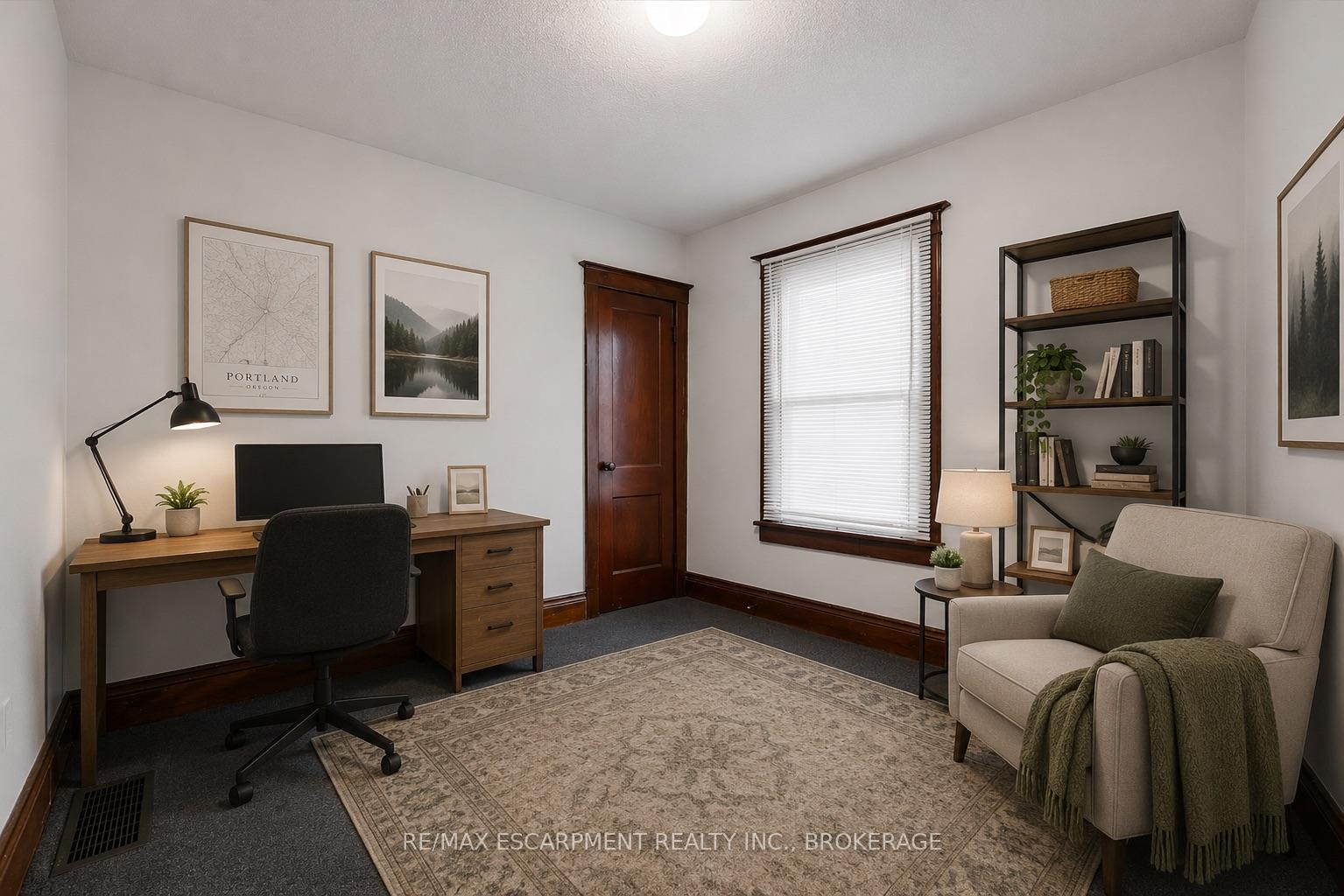 Photo 26 of 121 Edgemont Street N, Hamilton, Crown Point — HOMEH