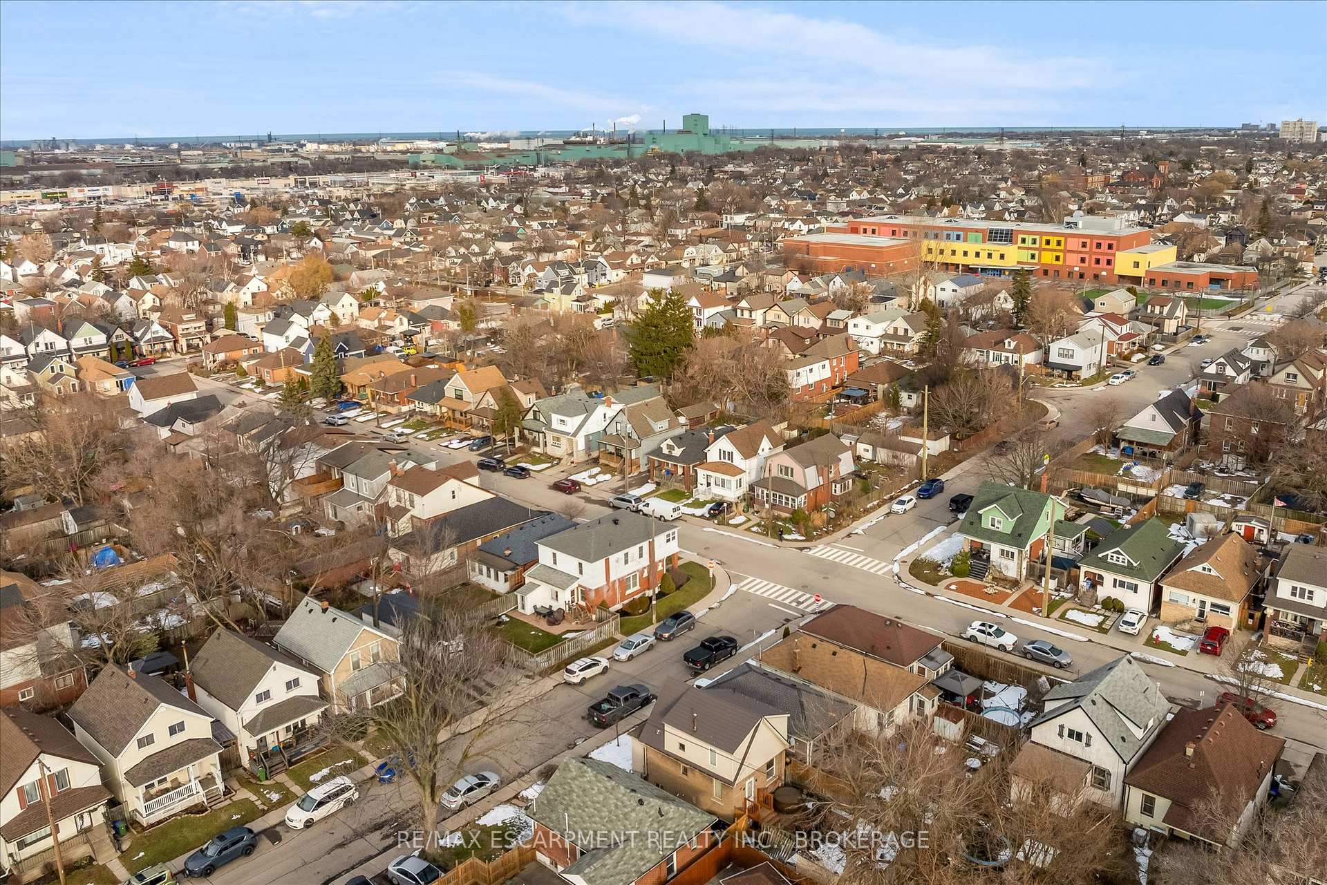 Photo 46 of 121 Edgemont Street N, Hamilton, Crown Point — HOMEH