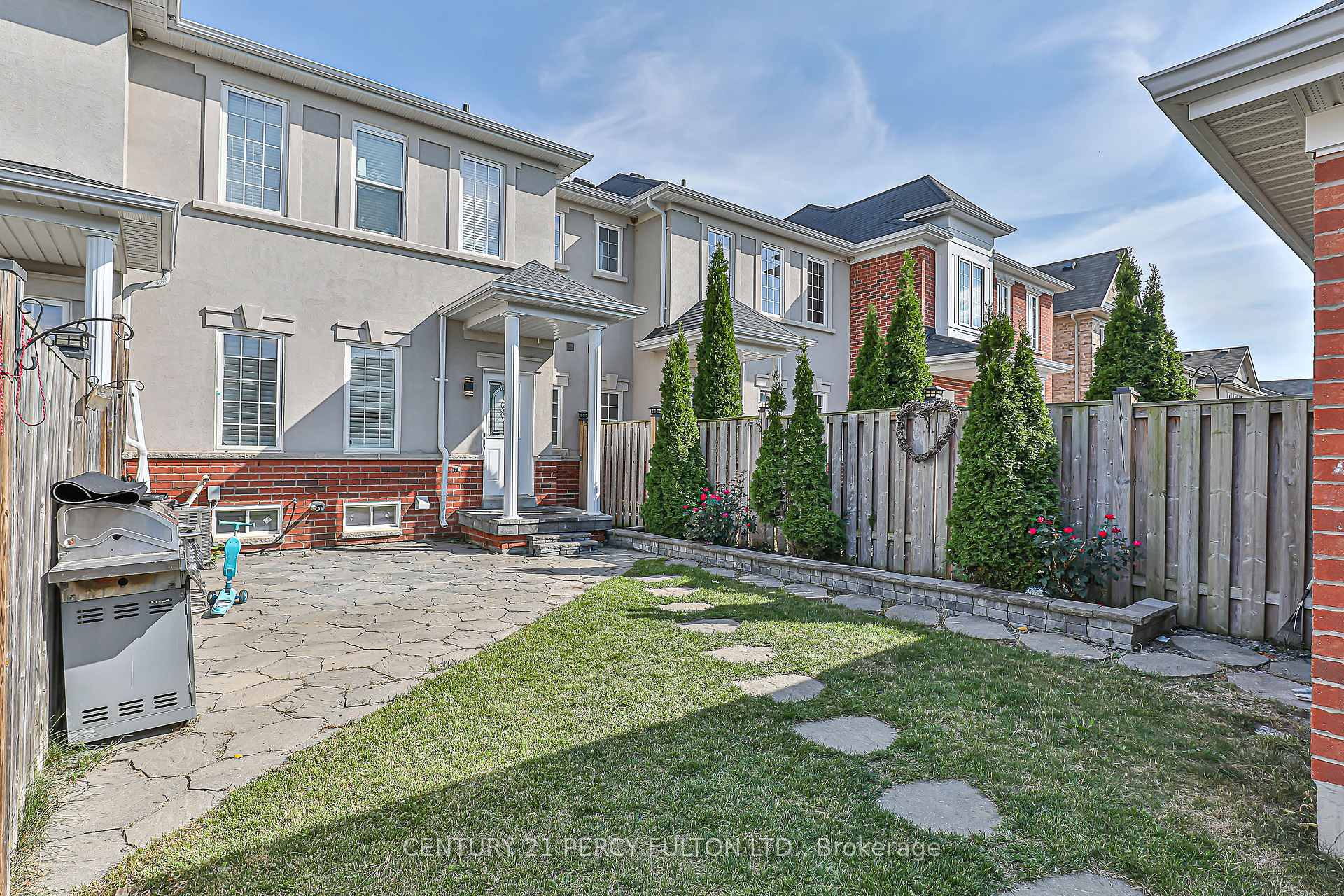 Photo 14 of 29 Vettese Court, Markham, Box Grove — HOMEH