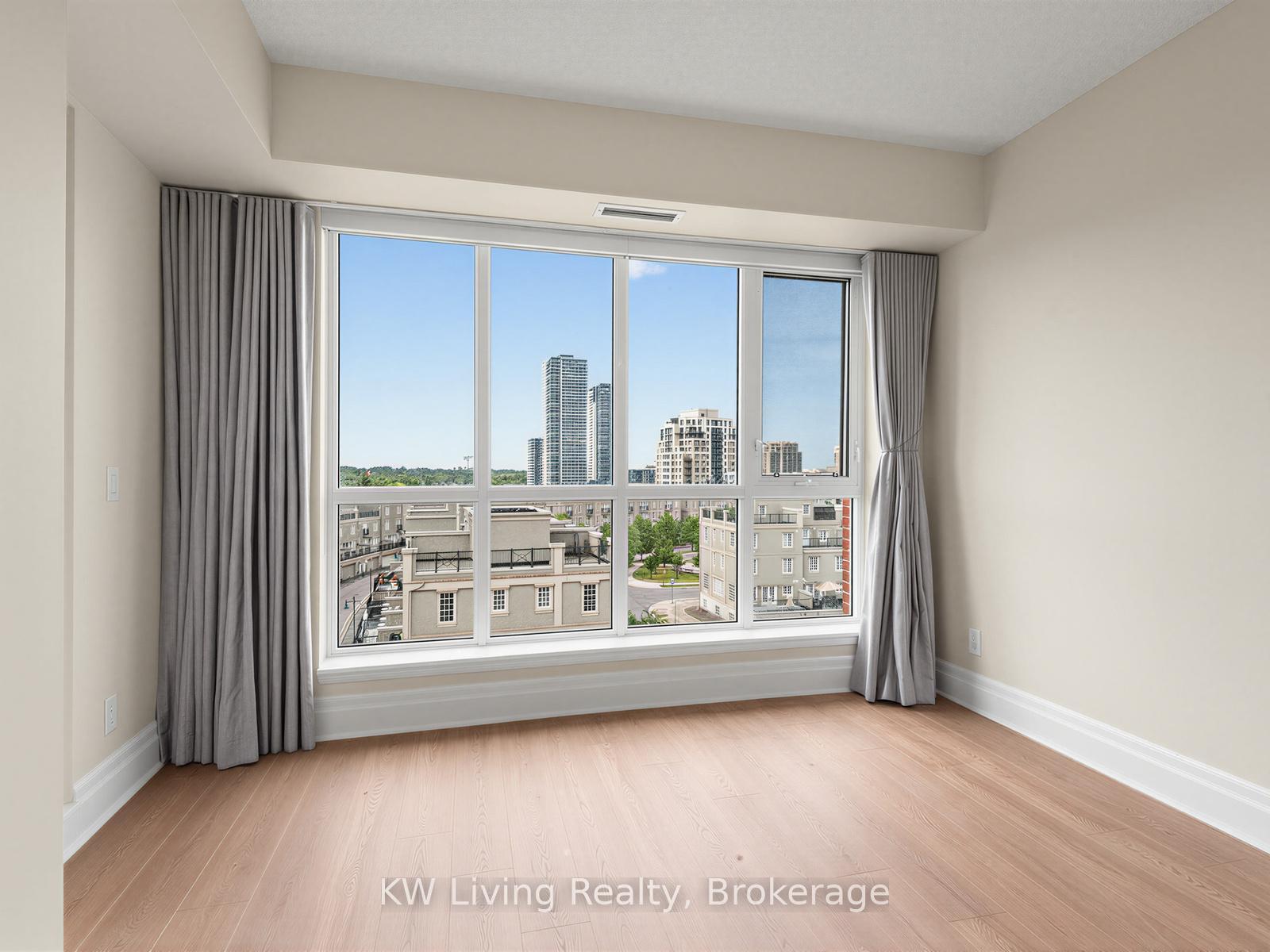 Photo 11 of Unit 604, 21 Upper Duke Crescent, Markham, Unionville — HOMEH