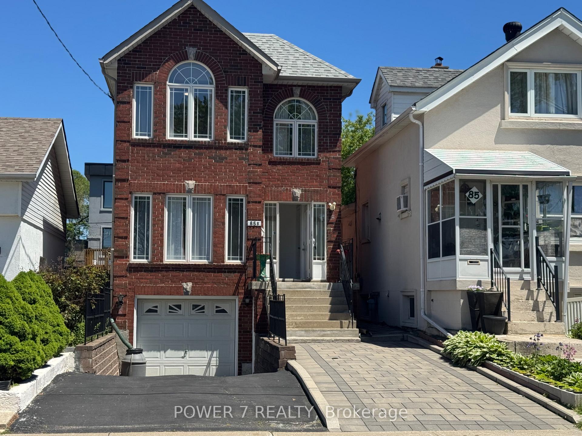 Photo 1 of 85B Maybourne Avenue, Scarborough, Clairlea-Birchmount — HOMEH