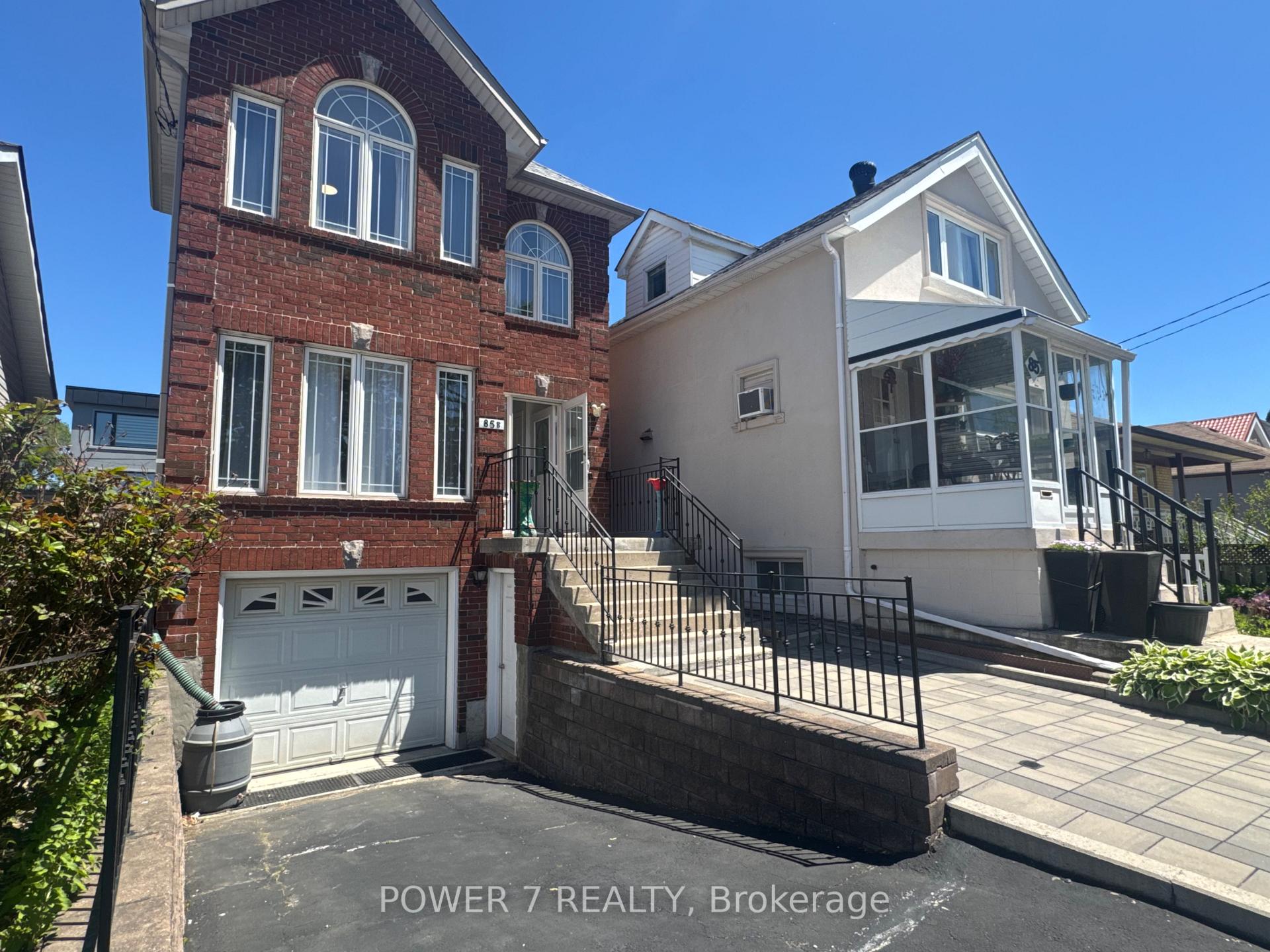 Photo 3 of 85B Maybourne Avenue, Scarborough, Clairlea-Birchmount — HOMEH