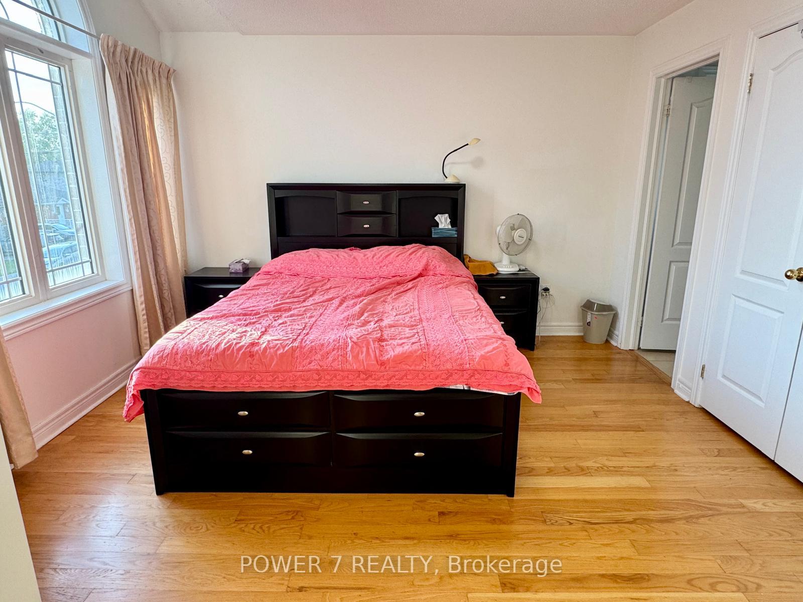 Photo 15 of 85B Maybourne Avenue, Scarborough, Clairlea-Birchmount — HOMEH